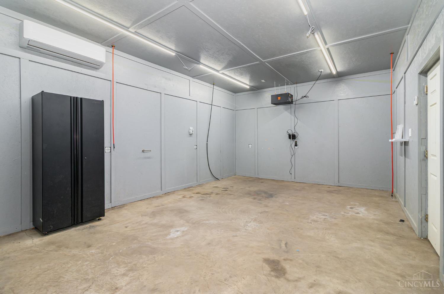 8285 Tri County Highway