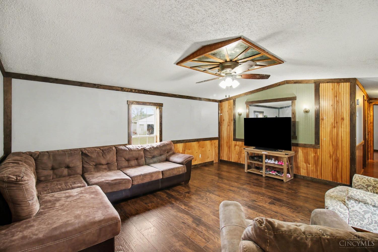 1703 Swings Corner Pt Isab Road