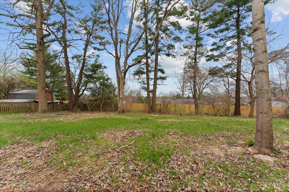 7481 Heatherwood Lane
