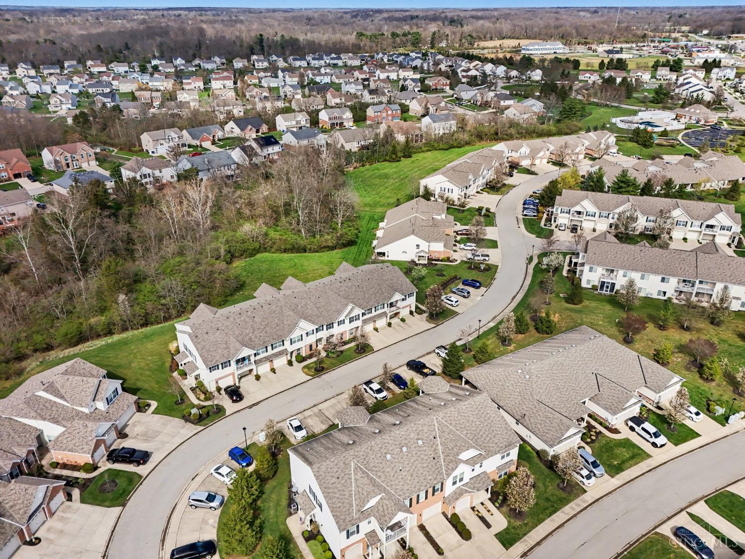 2047 Commons Circle