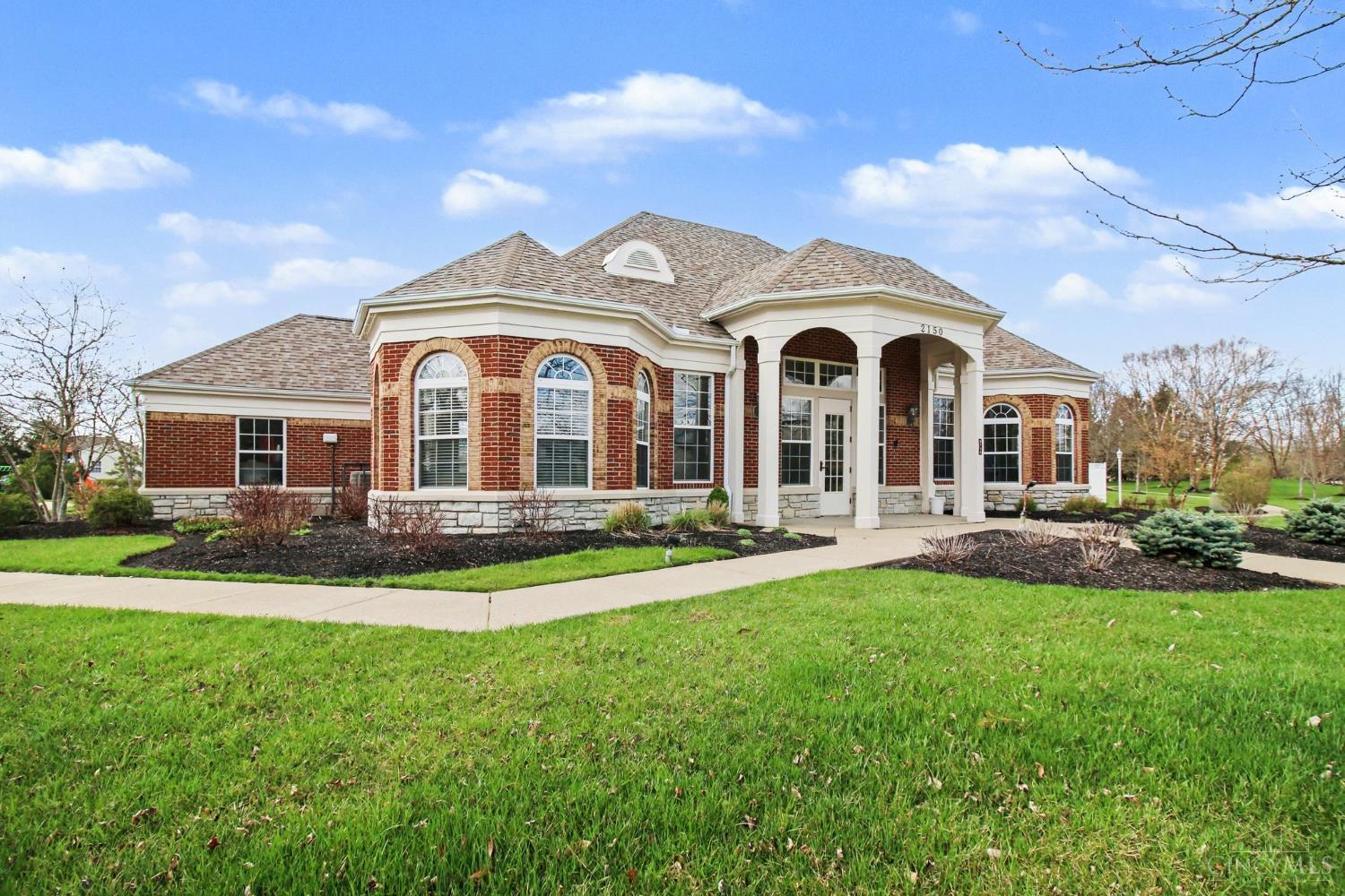 2047 Commons Circle