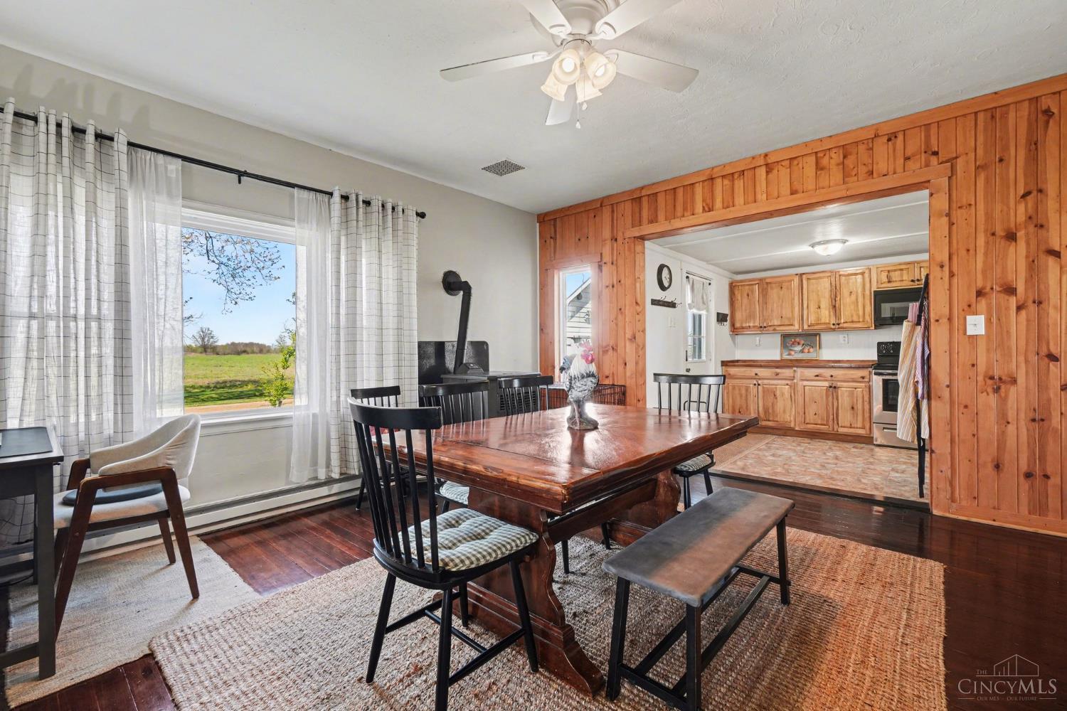 901 Oak Grove Road
