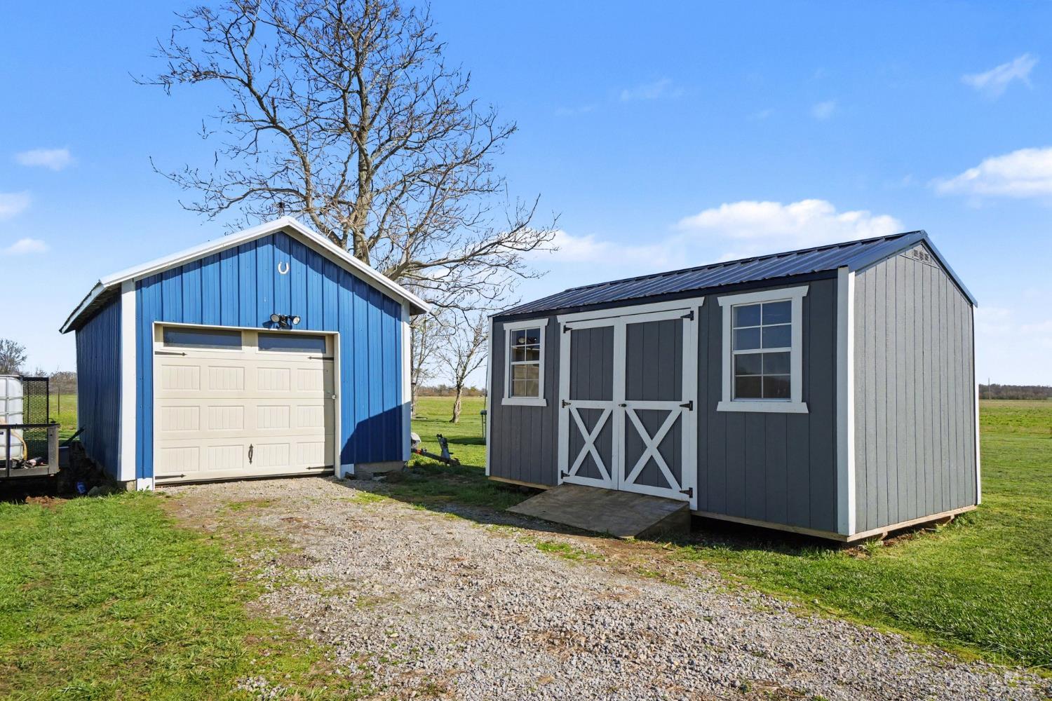 901 Oak Grove Road