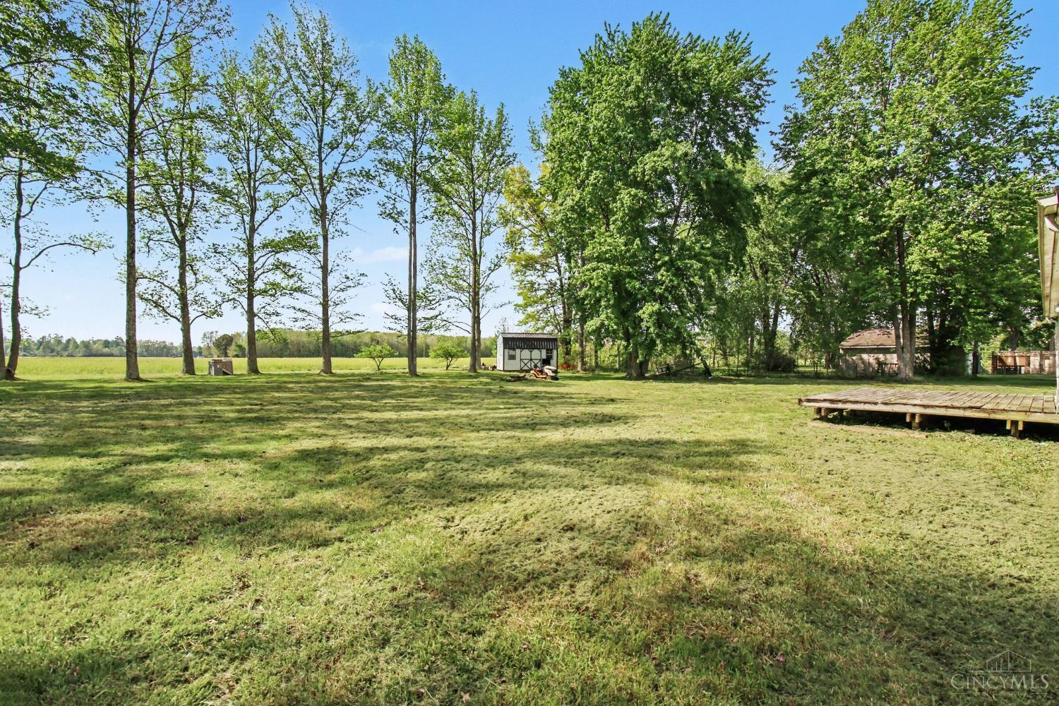 16742 Gum Lane