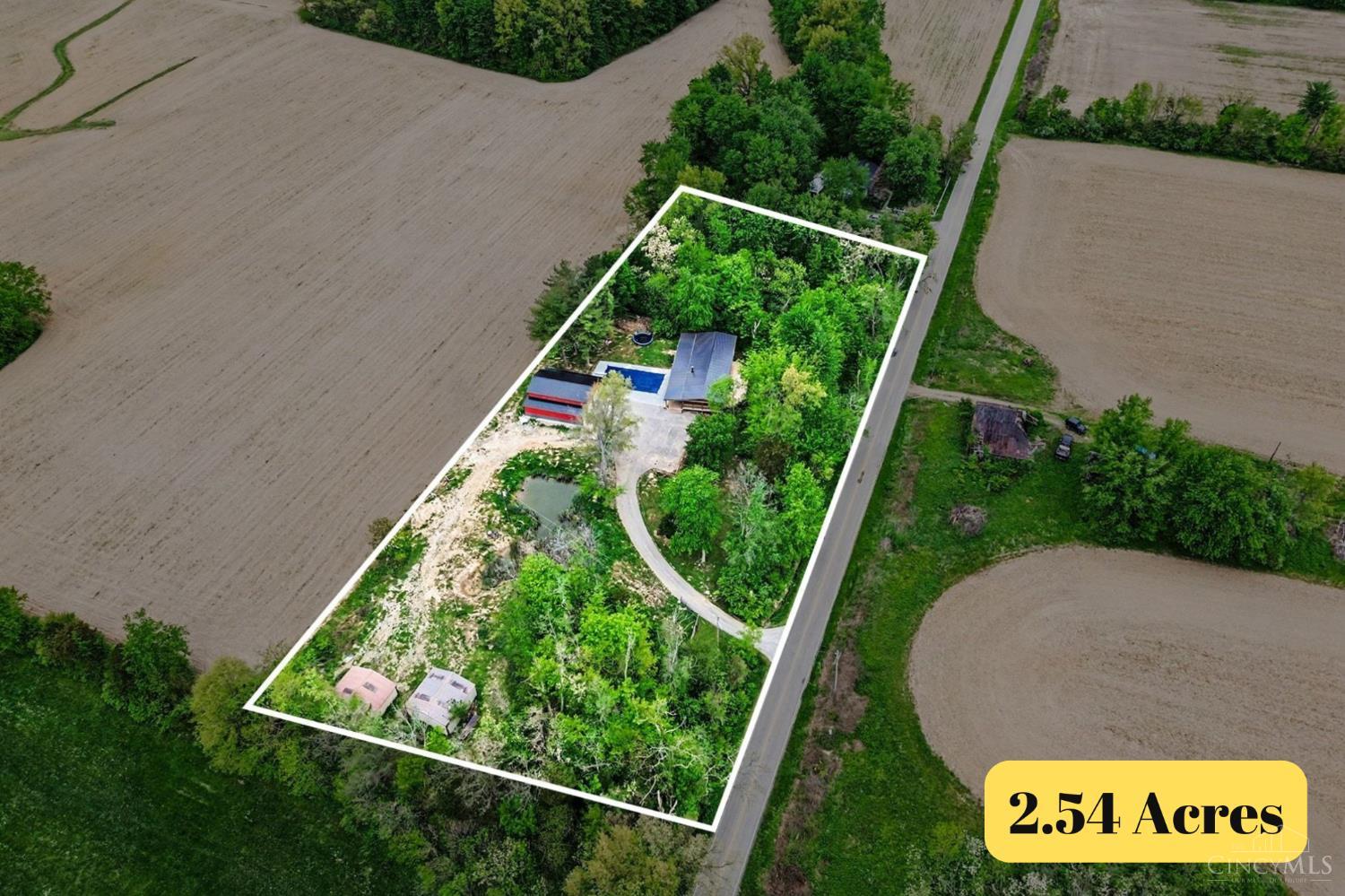 11181 E Side Road