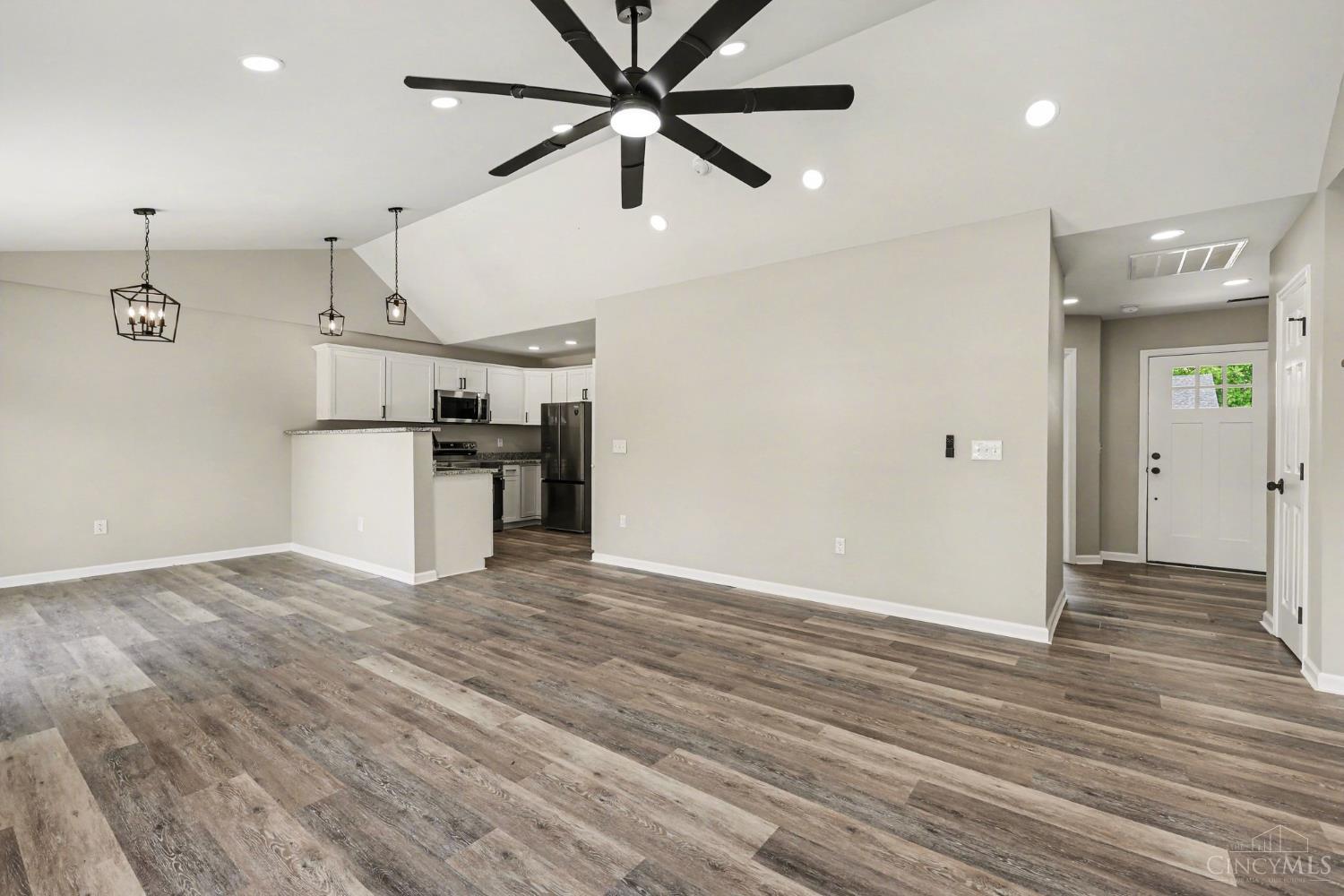 399 Elmwood Court