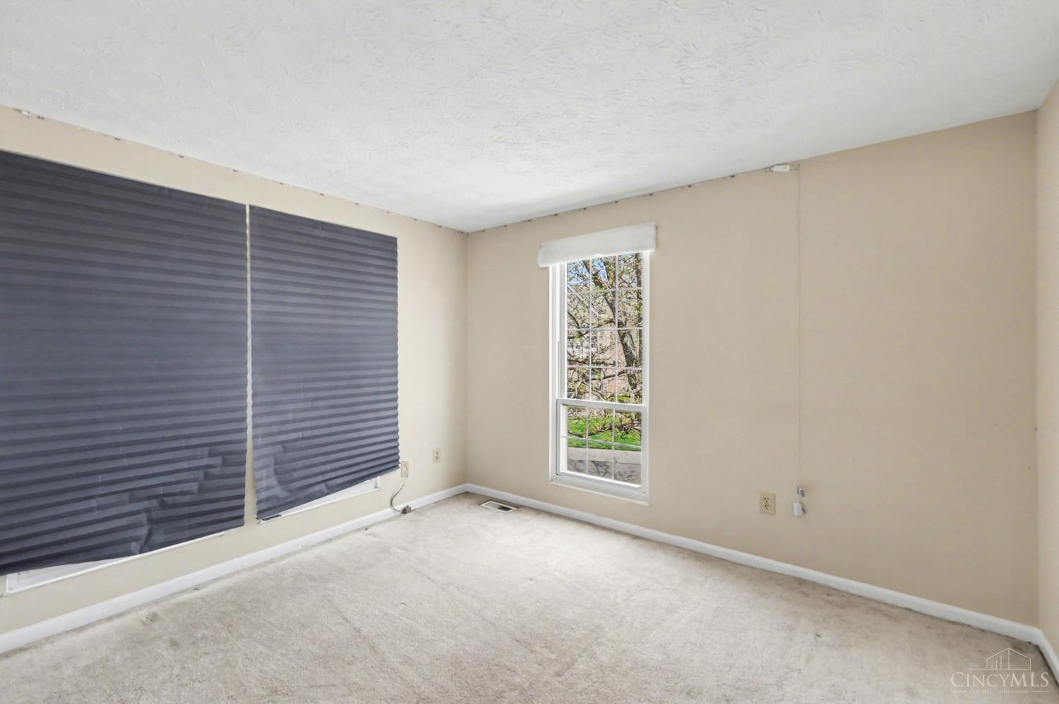 8081 Hetz Drive
