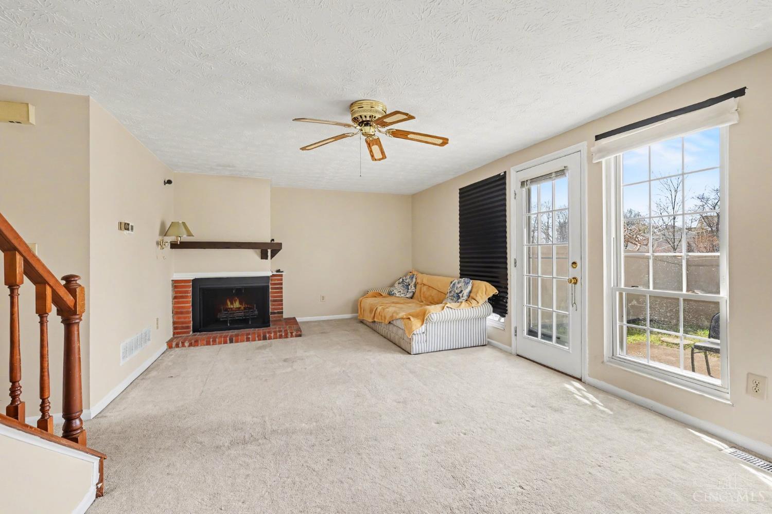 8081 Hetz Drive