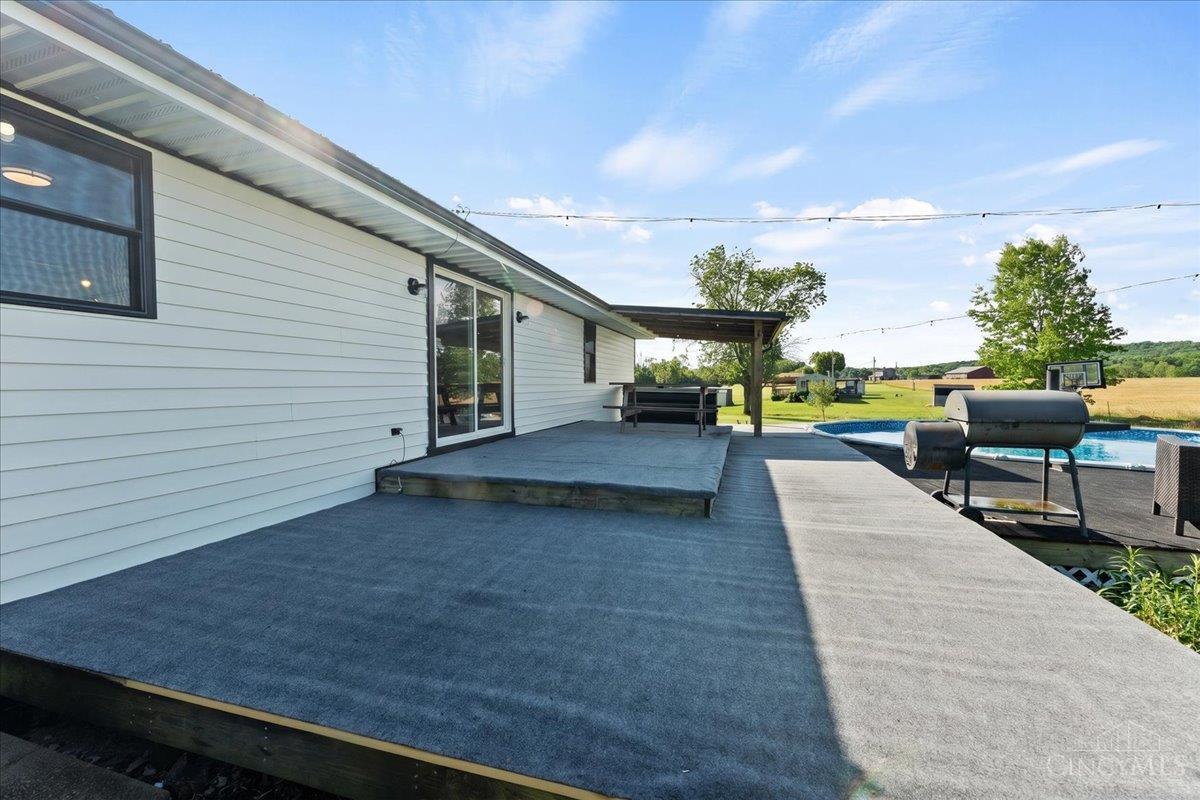 1003 Cross Road