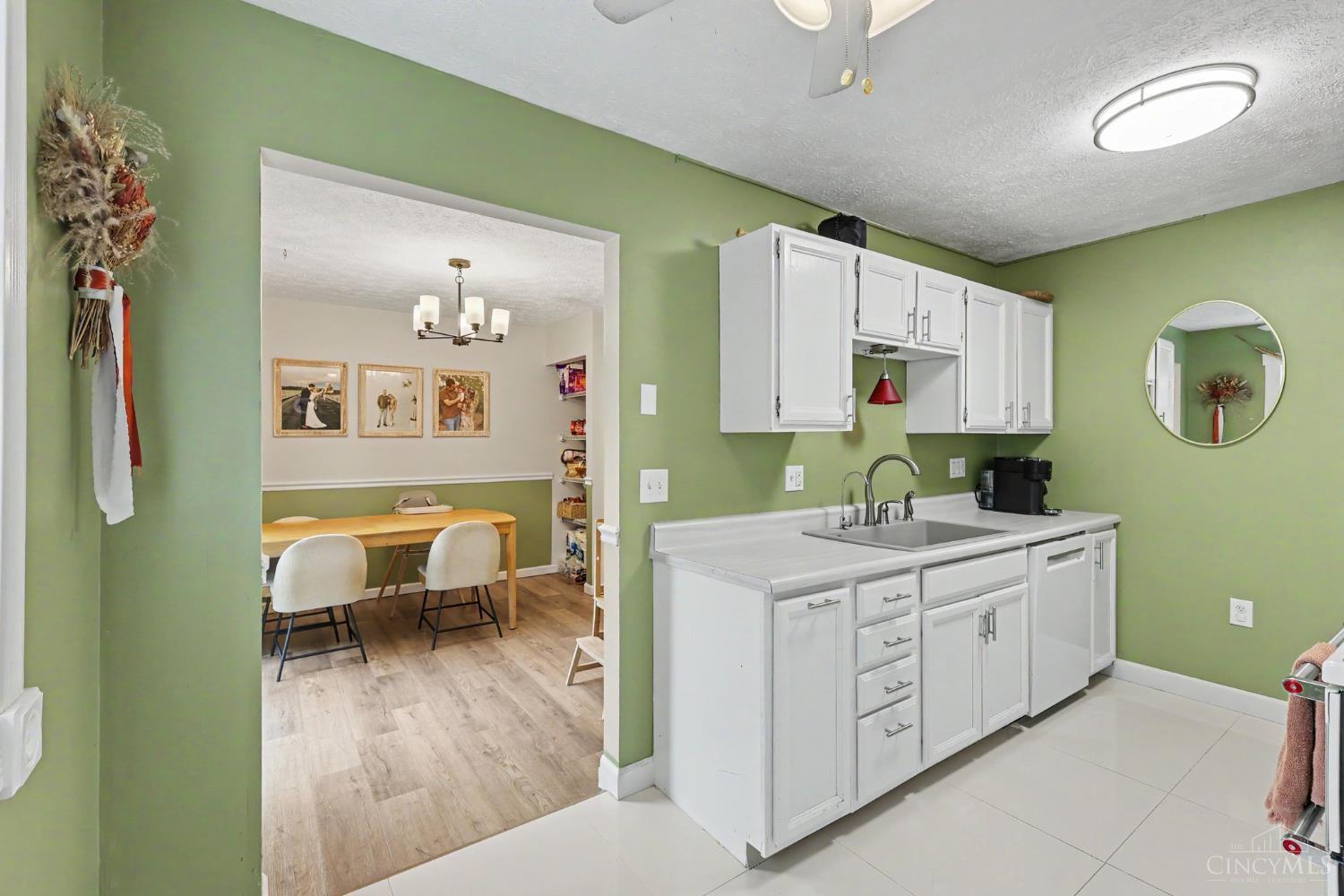 4150 Mount Carmel Tobasco Road 578