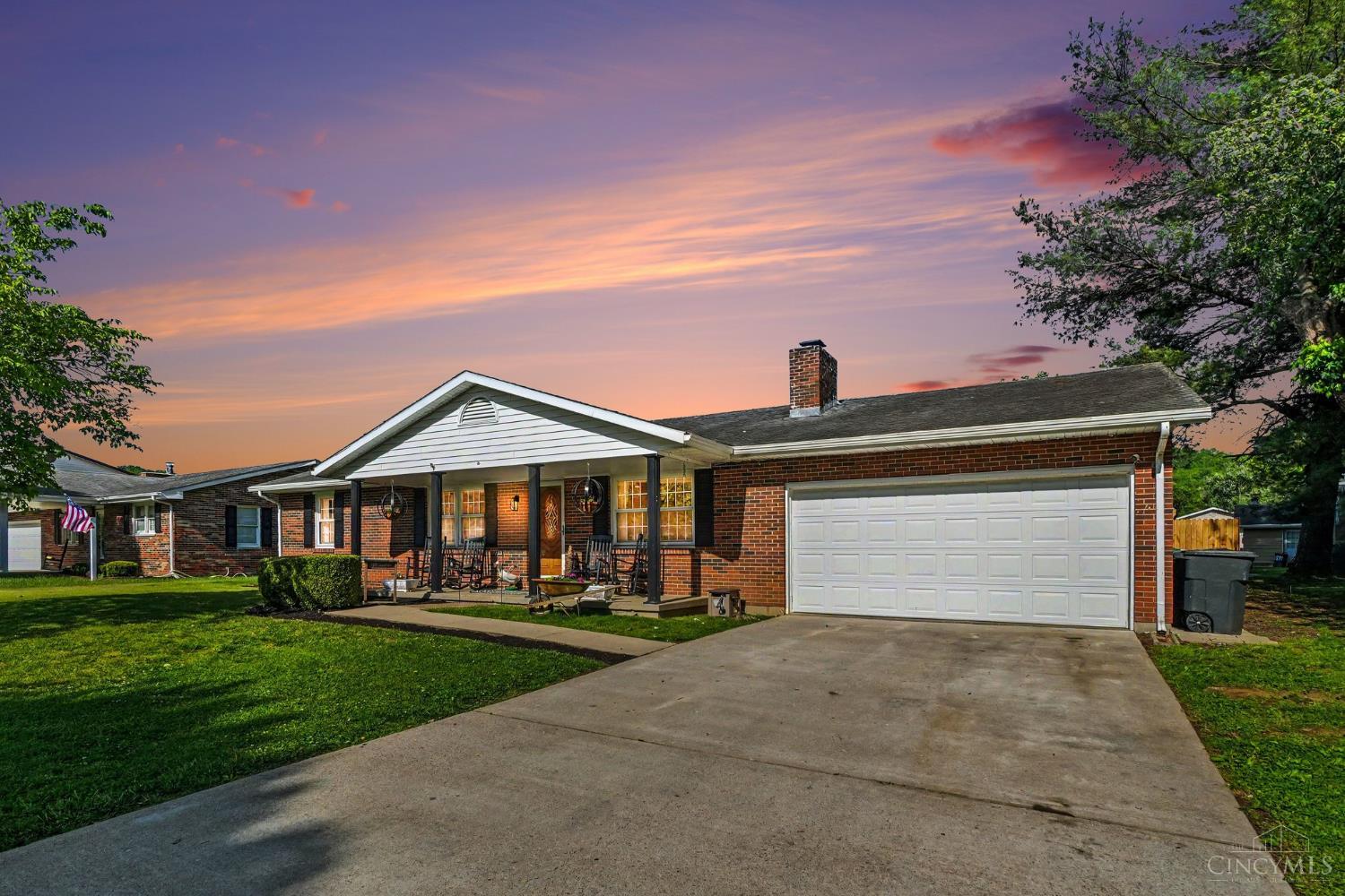 1890 Campbell Drive