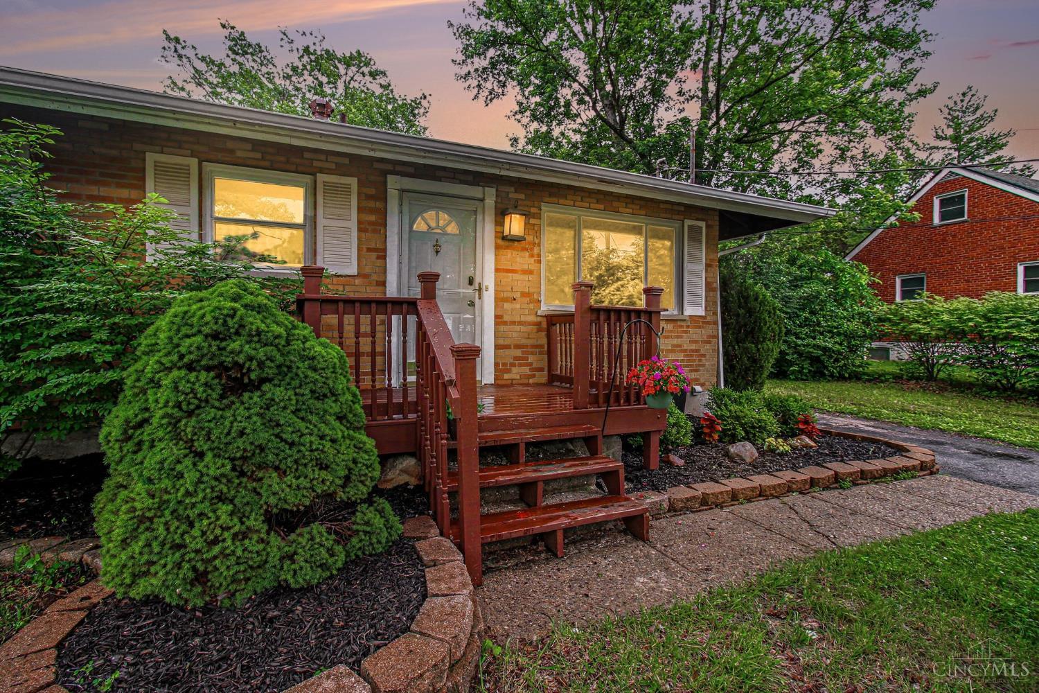 9656 Woodmill Lane