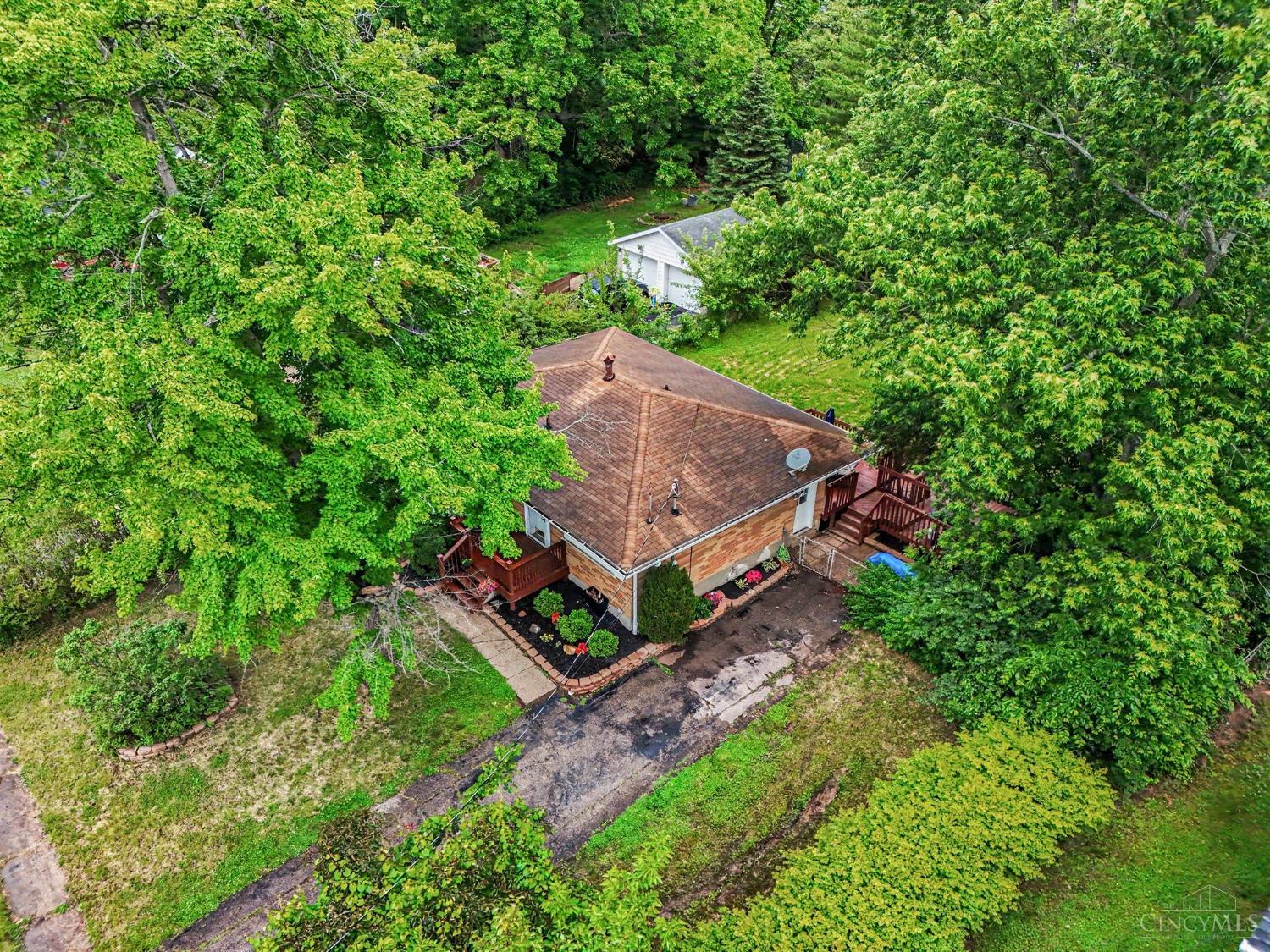 9656 Woodmill Lane