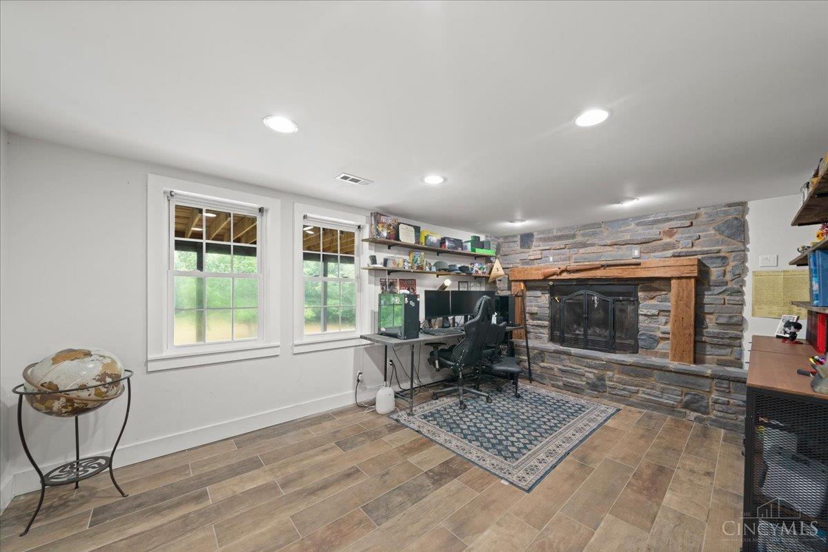 2972 Lucas Road