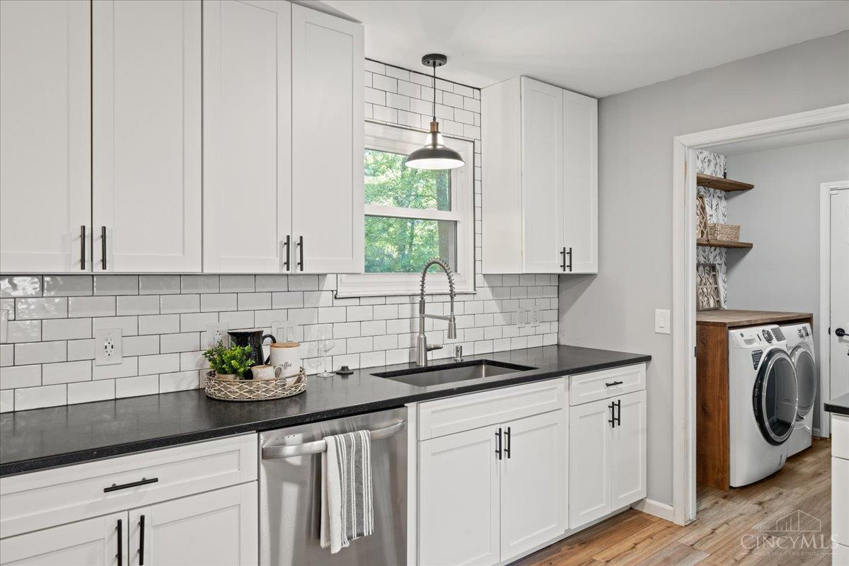 3836 Gatewood Drive