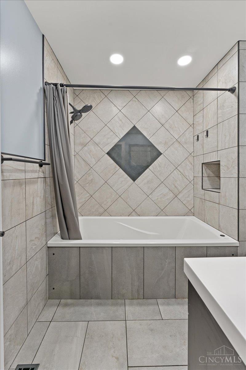 374 Cuckoo Road
