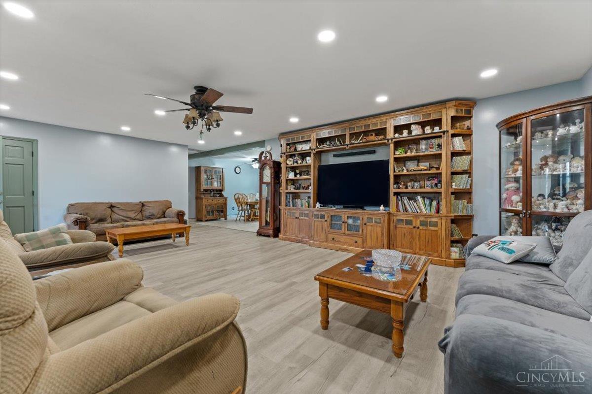 374 Cuckoo Road