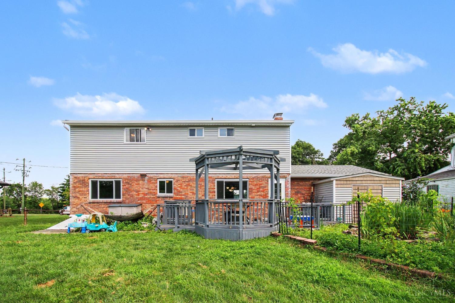 8493 Cheviot Road