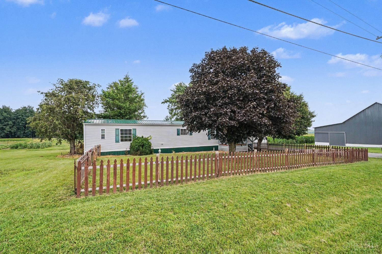 10133 Tri County Road