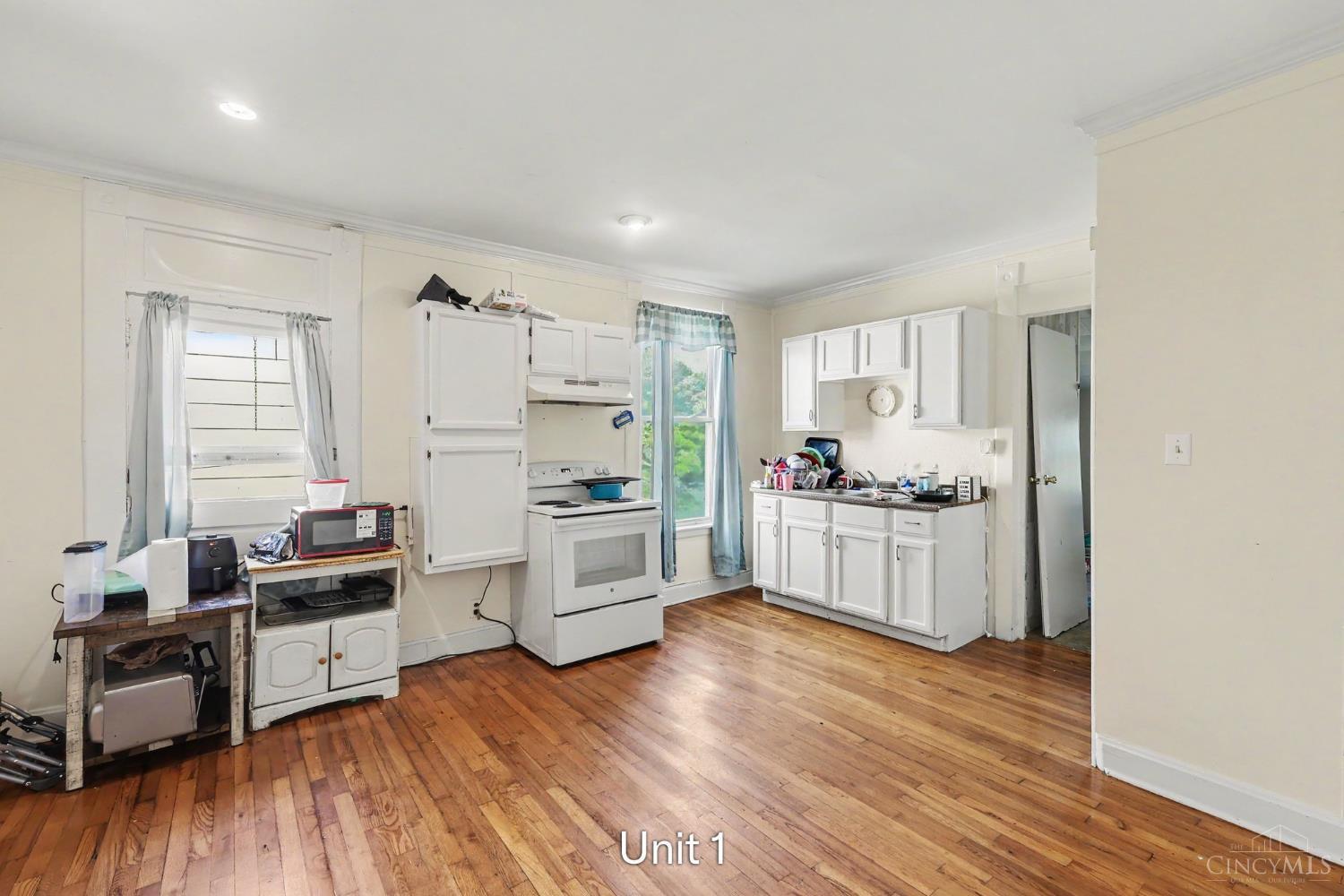312 W Grant Avenue