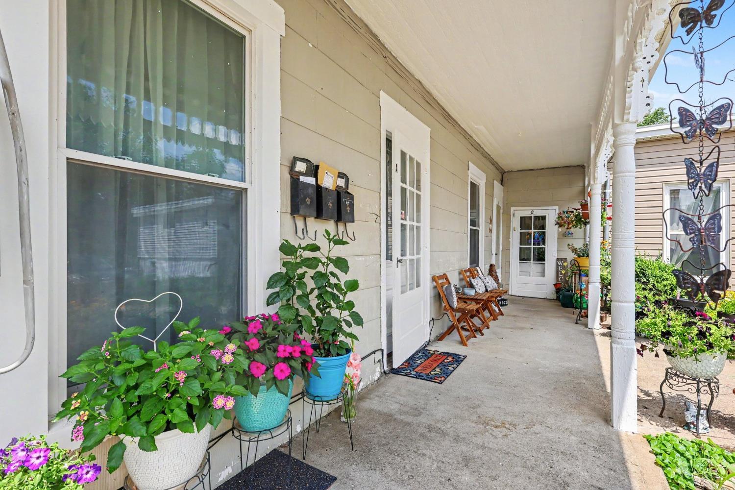 312 W Grant Avenue