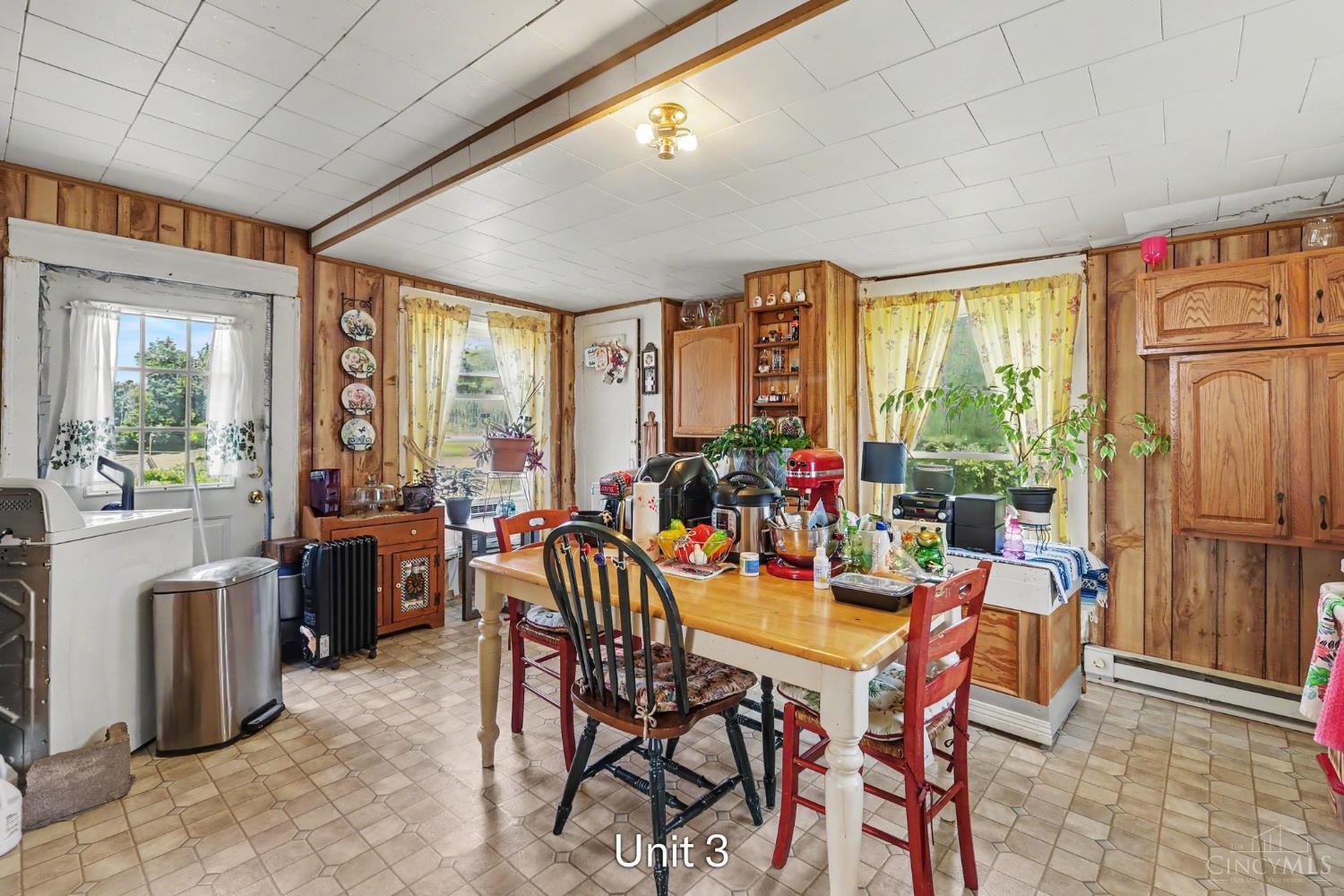 312 W Grant Avenue