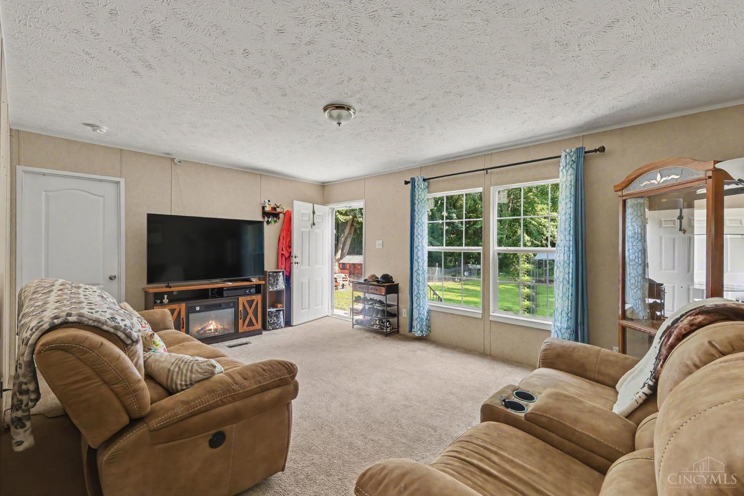 3933 Greenbush East Road