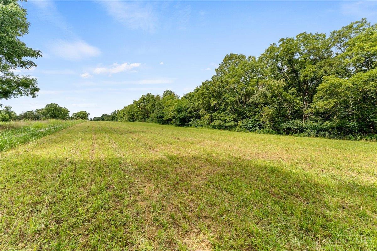 633 Swamp Road