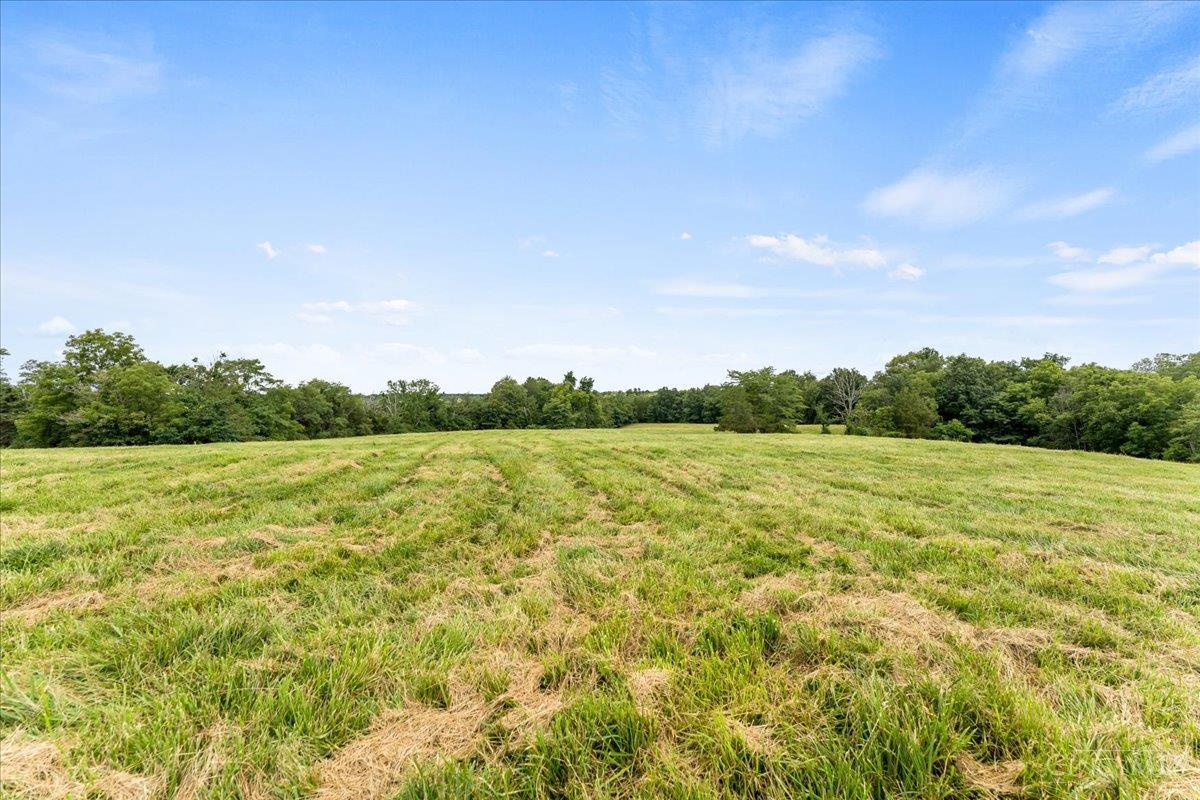 633 Swamp Road