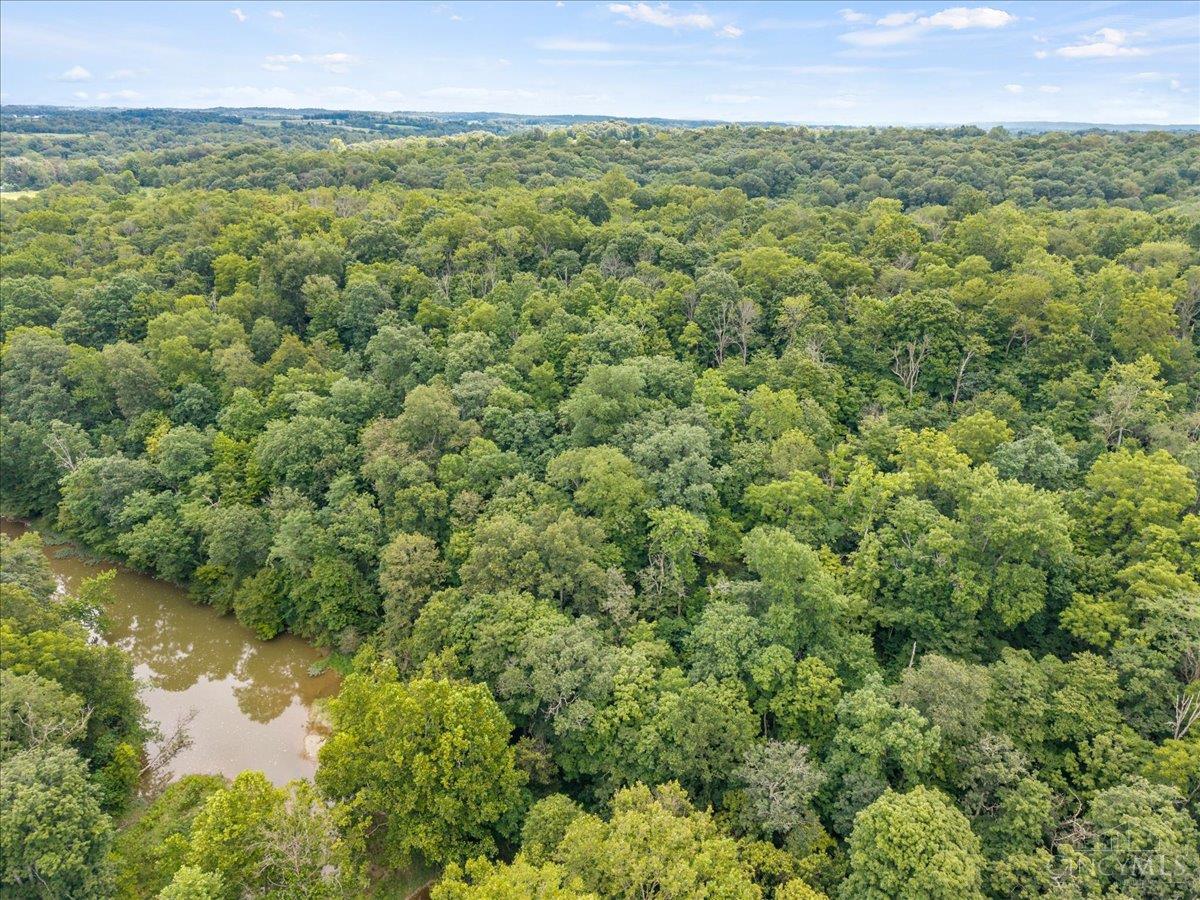 633 Swamp Road