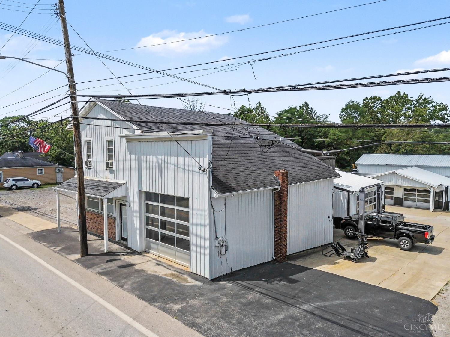 209 N High Street