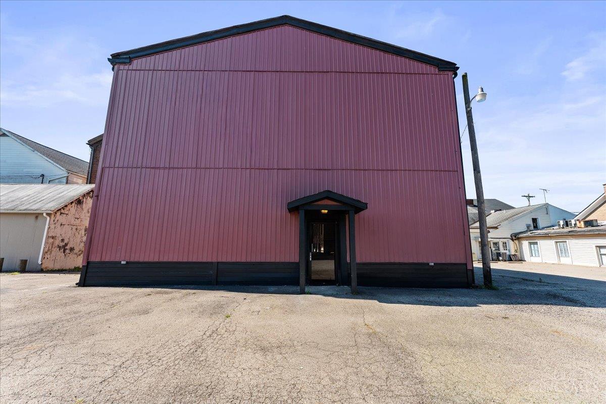 222 W Plane Street