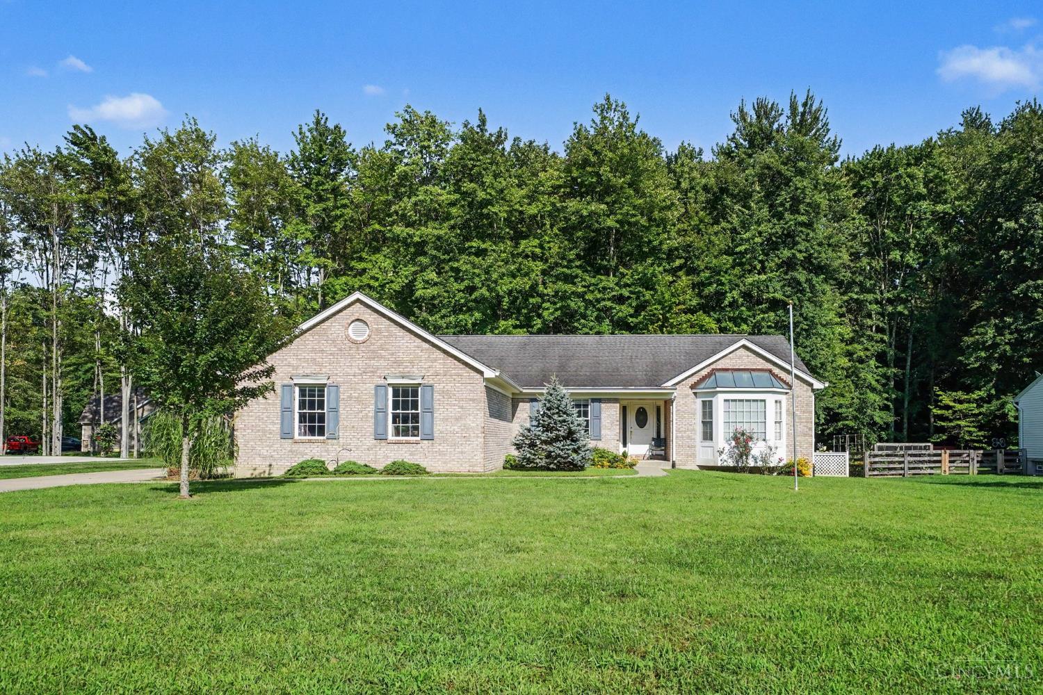 3476 Winter Holly Drive