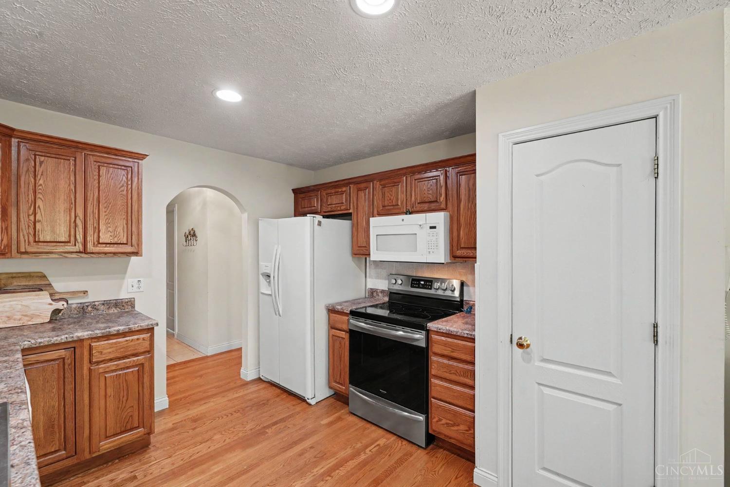 3476 Winter Holly Drive