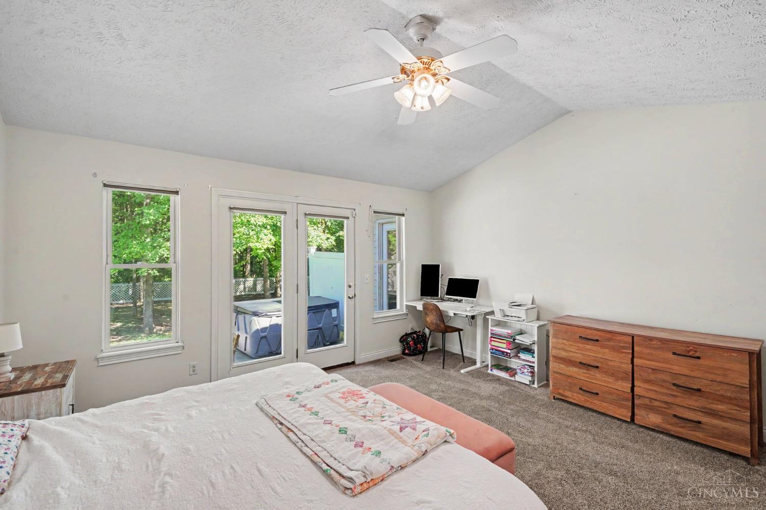 3476 Winter Holly Drive