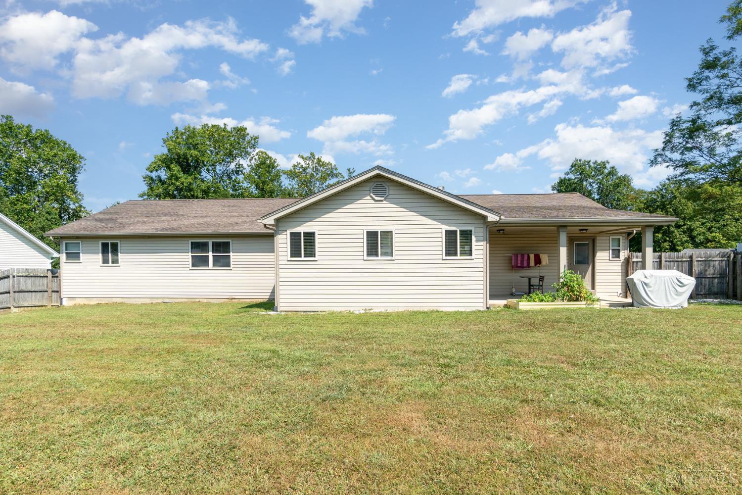 175 Douglas Circle