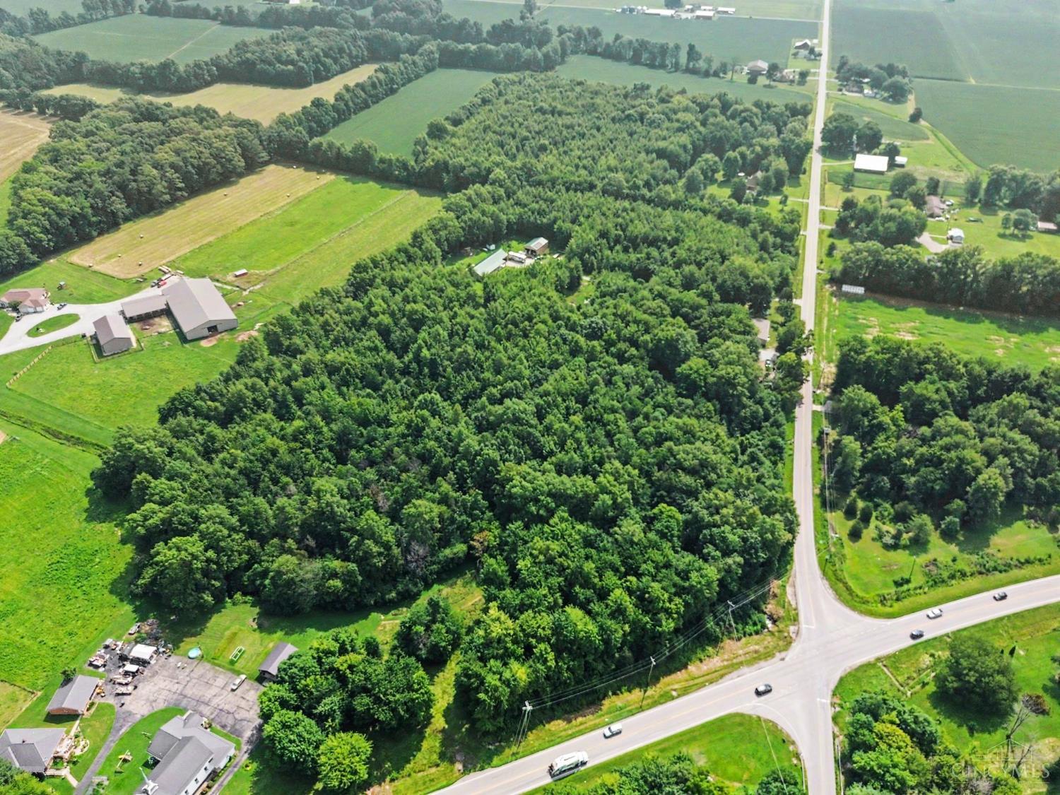 8 Greenbush East Road