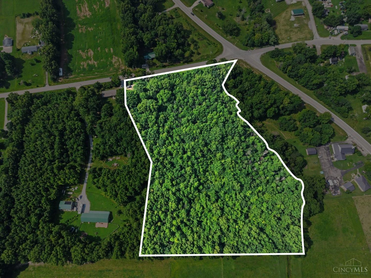 8 Greenbush East Road