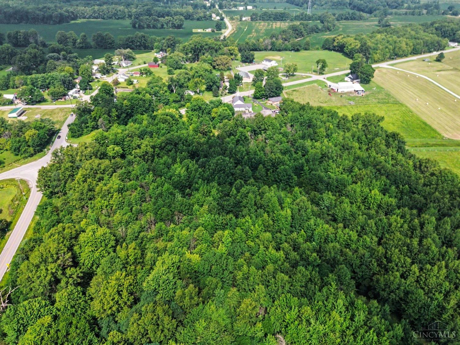 8 Greenbush East Road