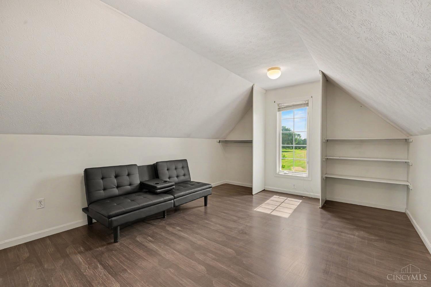 7833 Gardner Road
