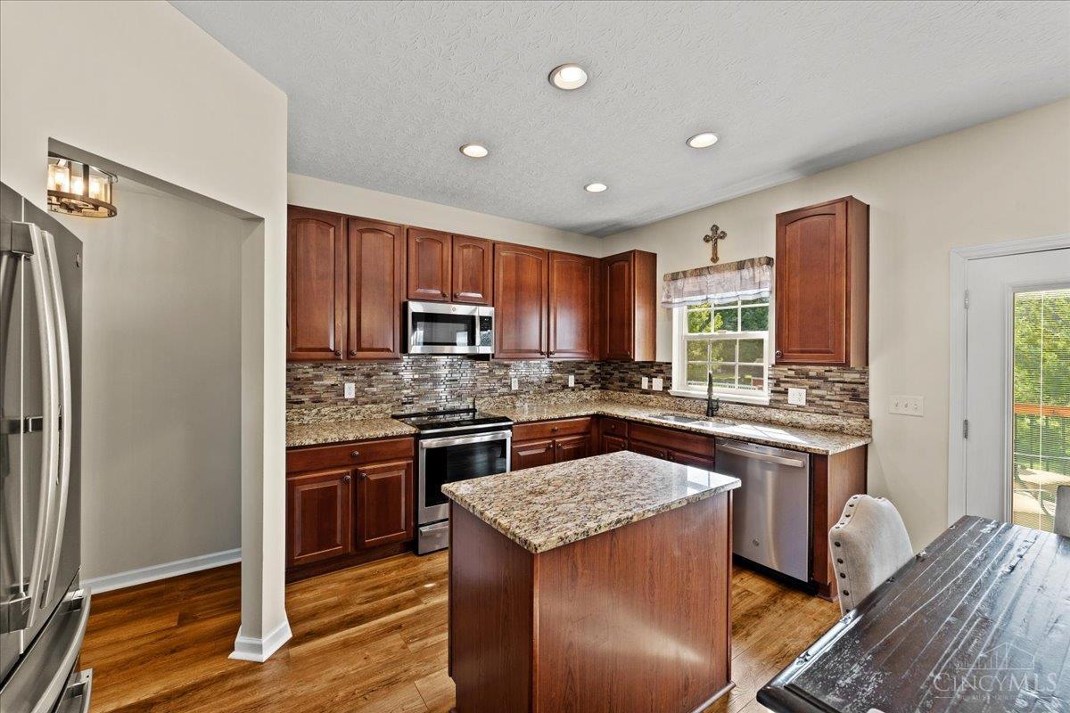 4456 Springfield Court