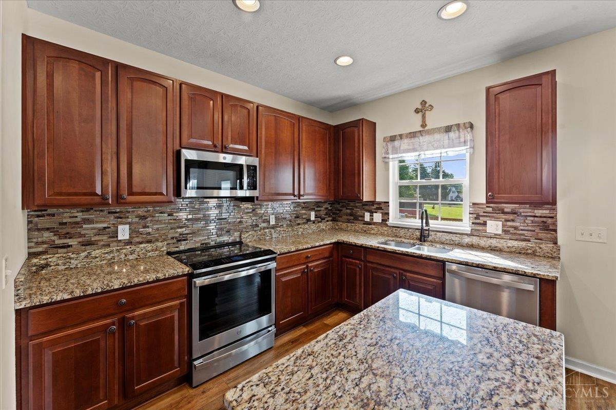 4456 Springfield Court