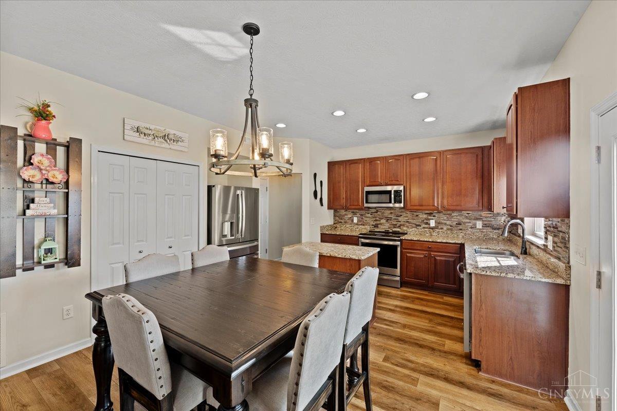 4456 Springfield Court