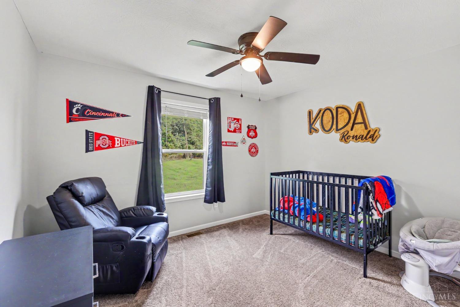 7425 King Road