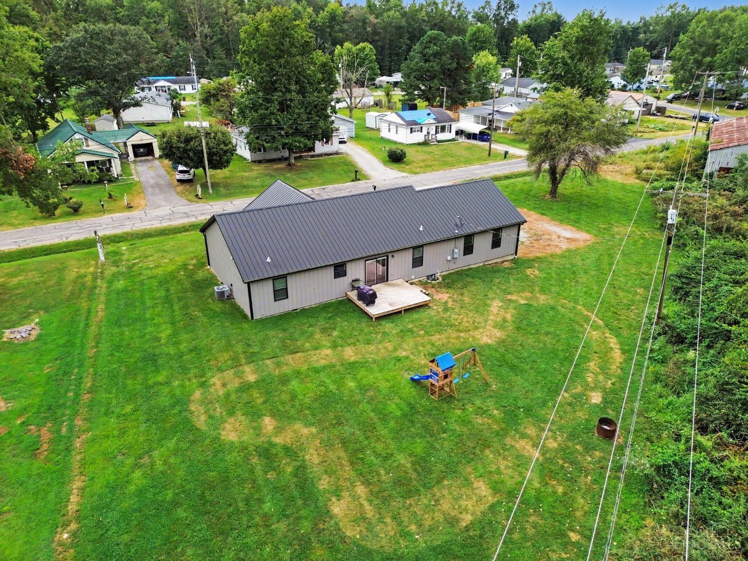 7425 King Road