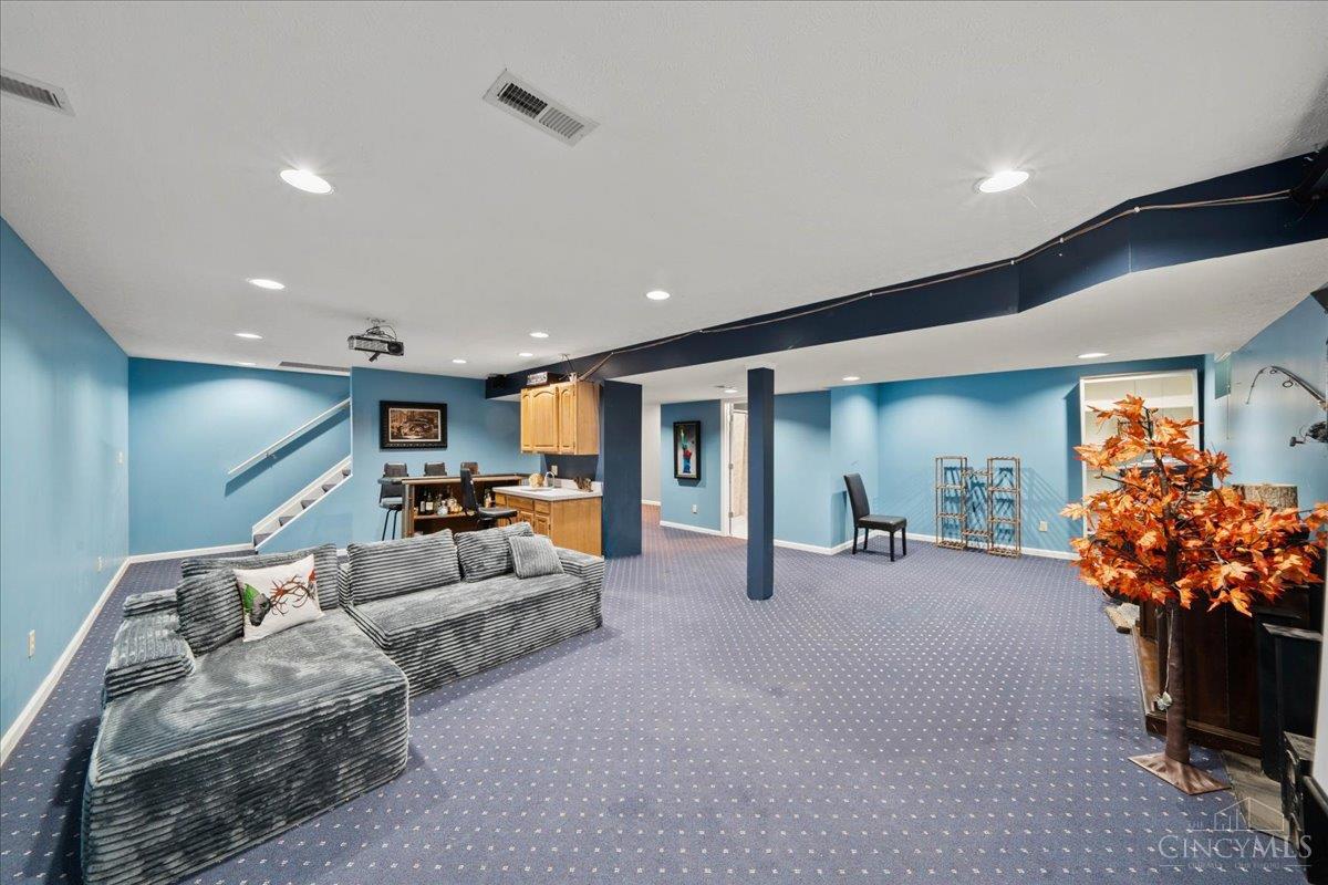 3712 Chestnut