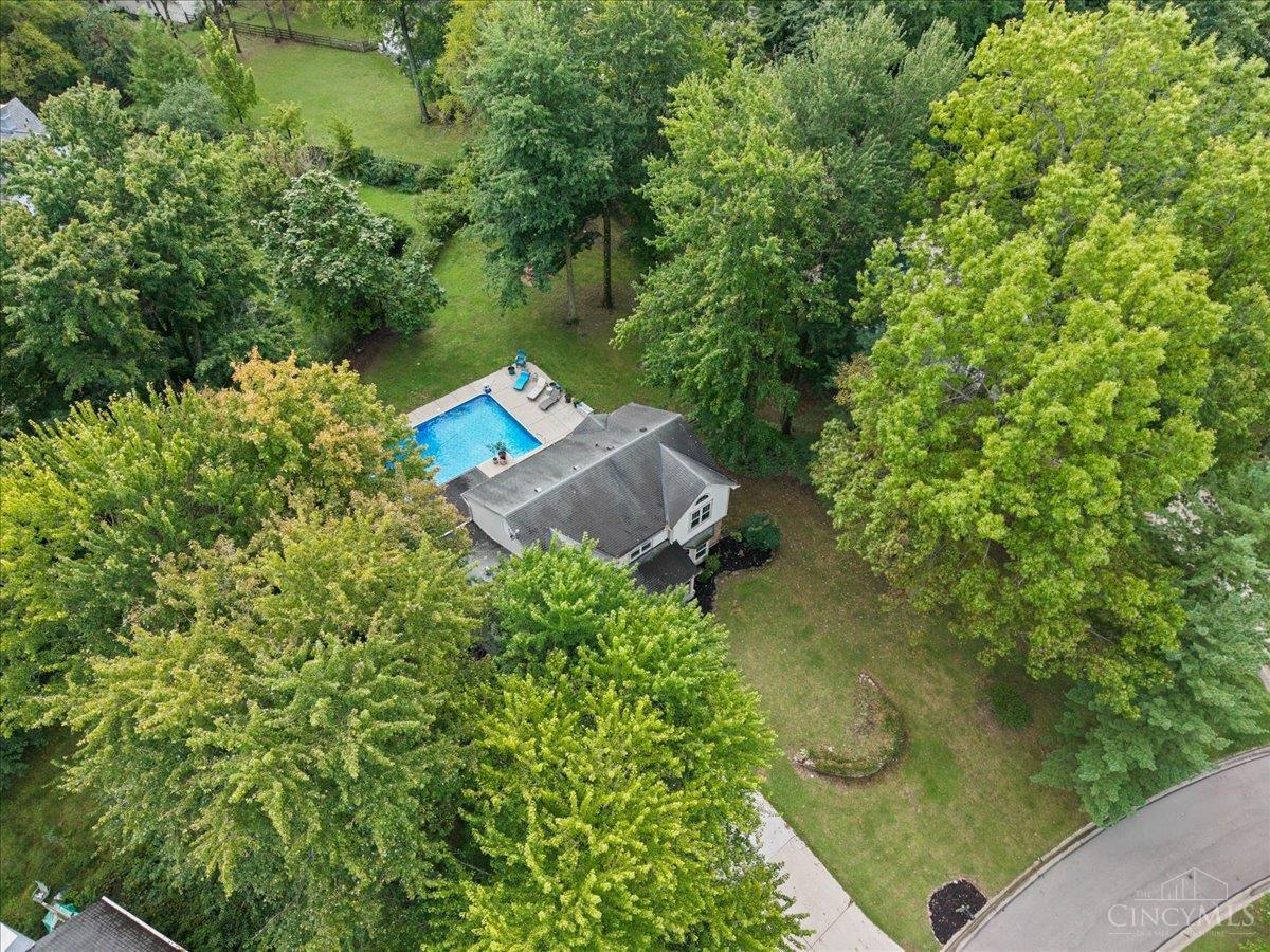 3712 Chestnut