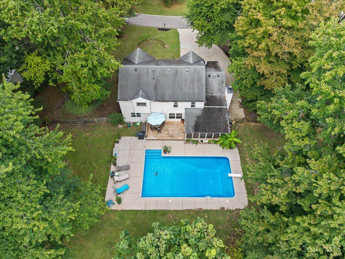 3712 Chestnut