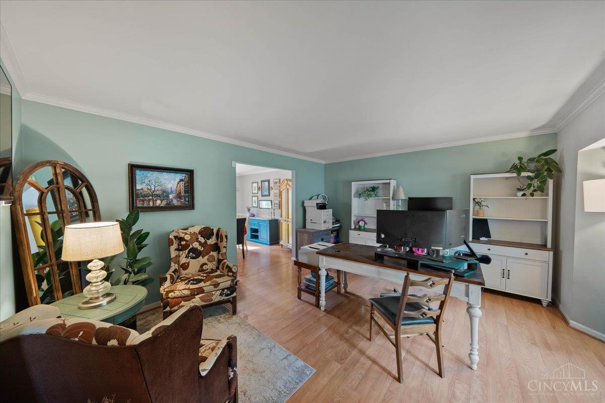 3712 Chestnut