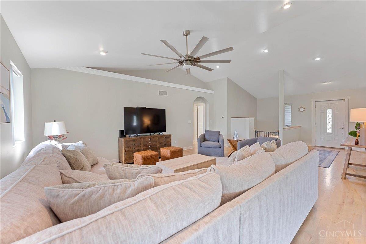636 Waynoka Drive